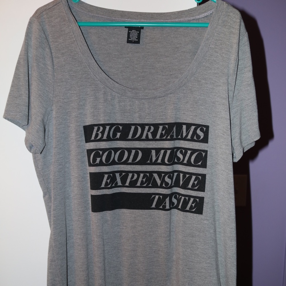 Grey t-shirt